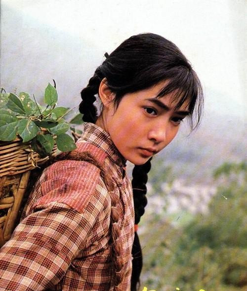 洪学敏李秀明傅艺伟任冶湘扮演过的农村姑娘，你最难忘的是谁？