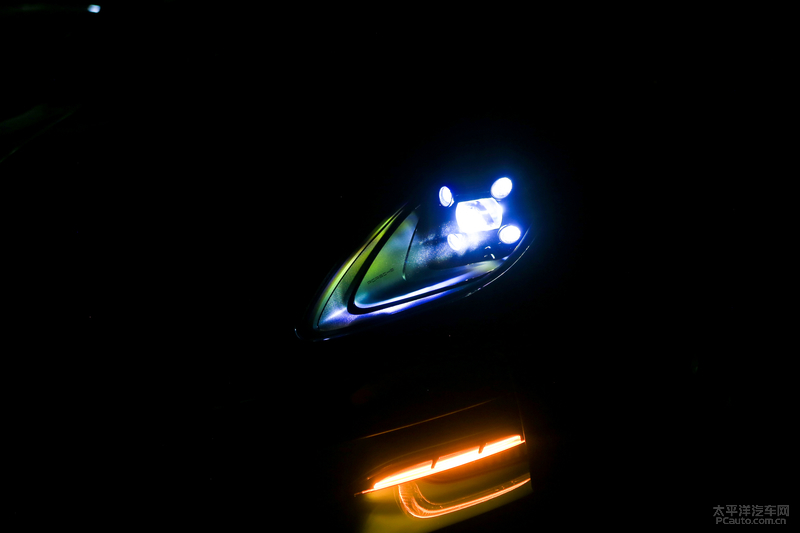 2019款保时捷macans运动suv之选 (2022款保时捷macan s深度试驾2.9t)