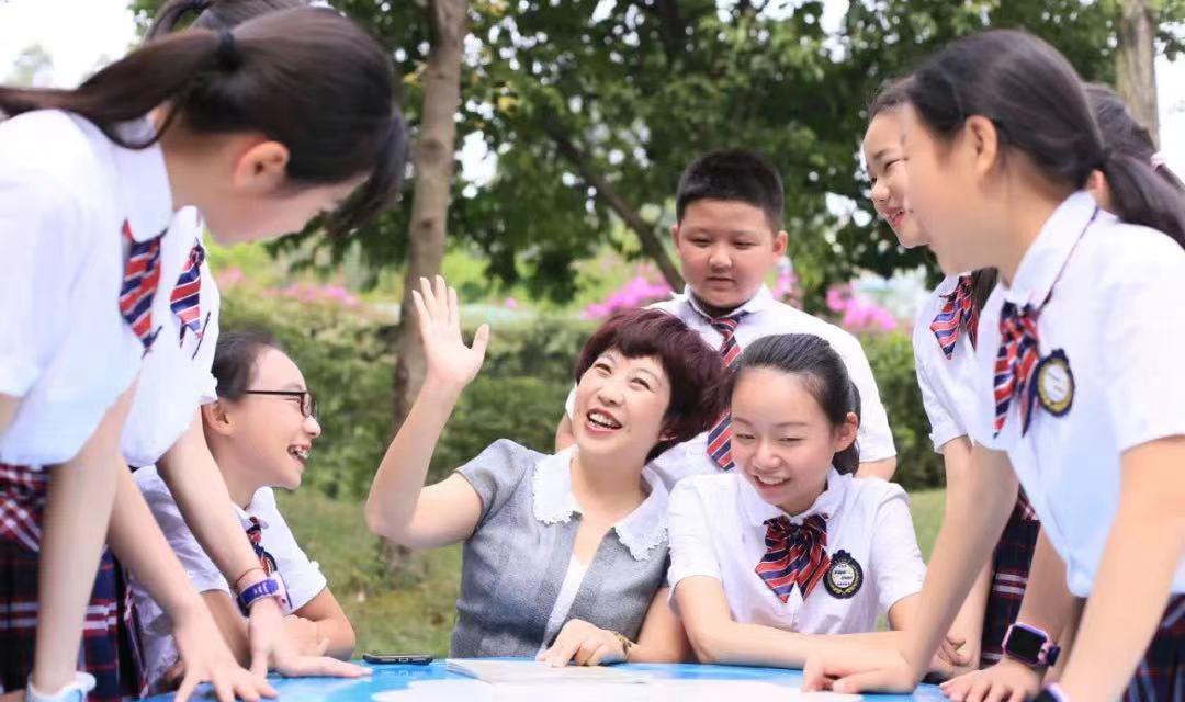 成都市中小学课后服务热门问题,成都公立小学课后服务都做些什么