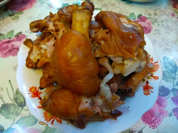 酱香猪蹄配方,酱香猪蹄最正宗的做法