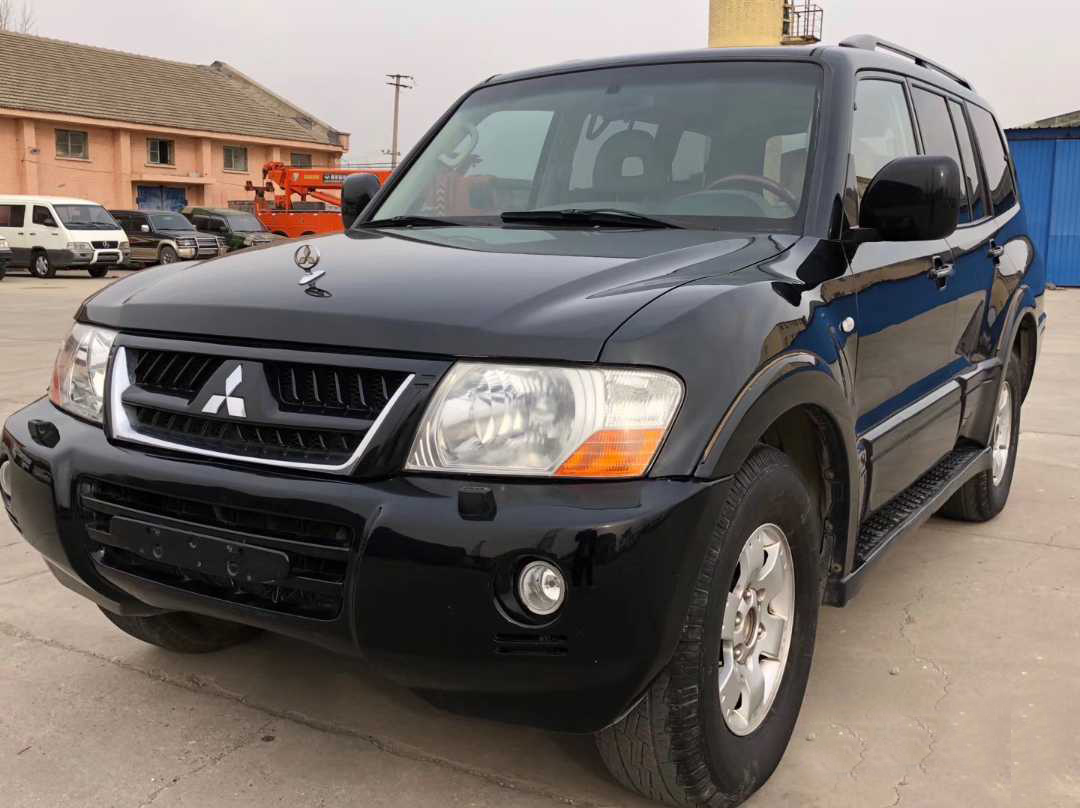 三菱帕杰罗v77优缺点,05年三菱帕杰罗v773.8lv6自动挡