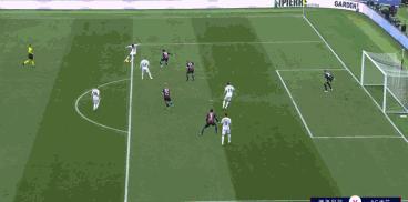 2-1！欧冠7冠王创28年纪录！伊布错失里程碑，C罗又笑了