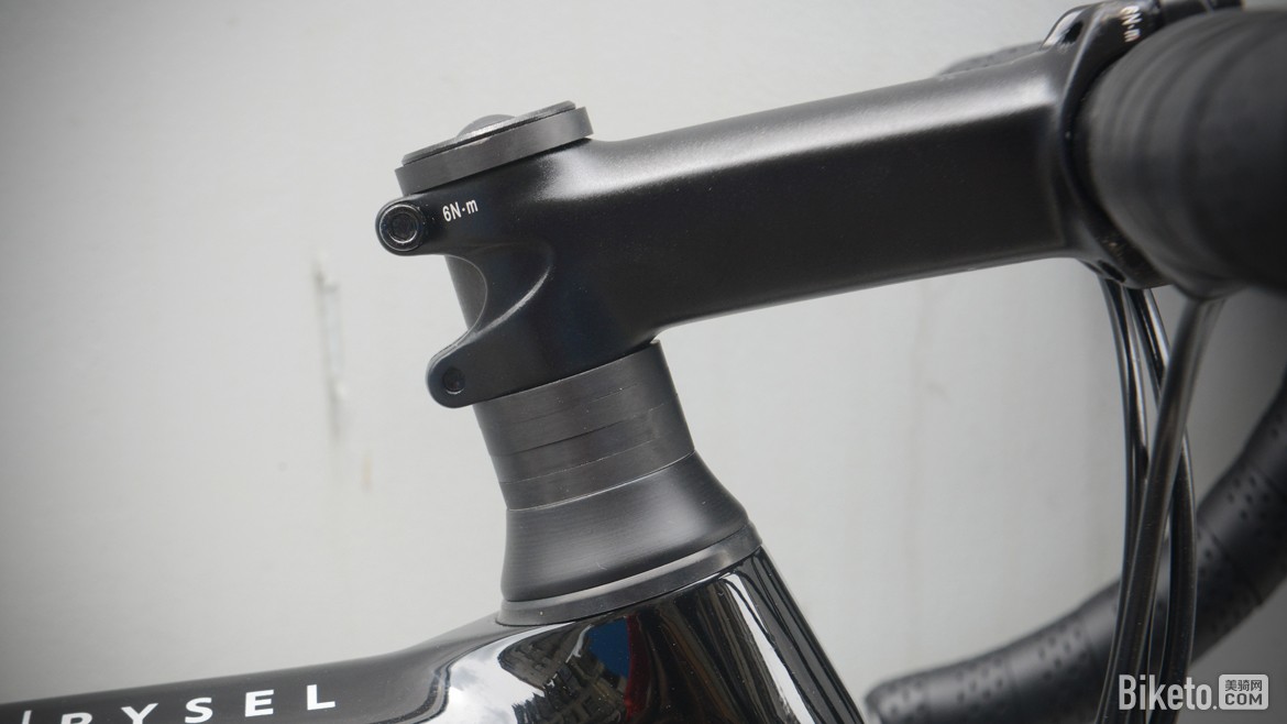 迪卡侬vanryselracer,迪卡侬vanrysel公路车配置