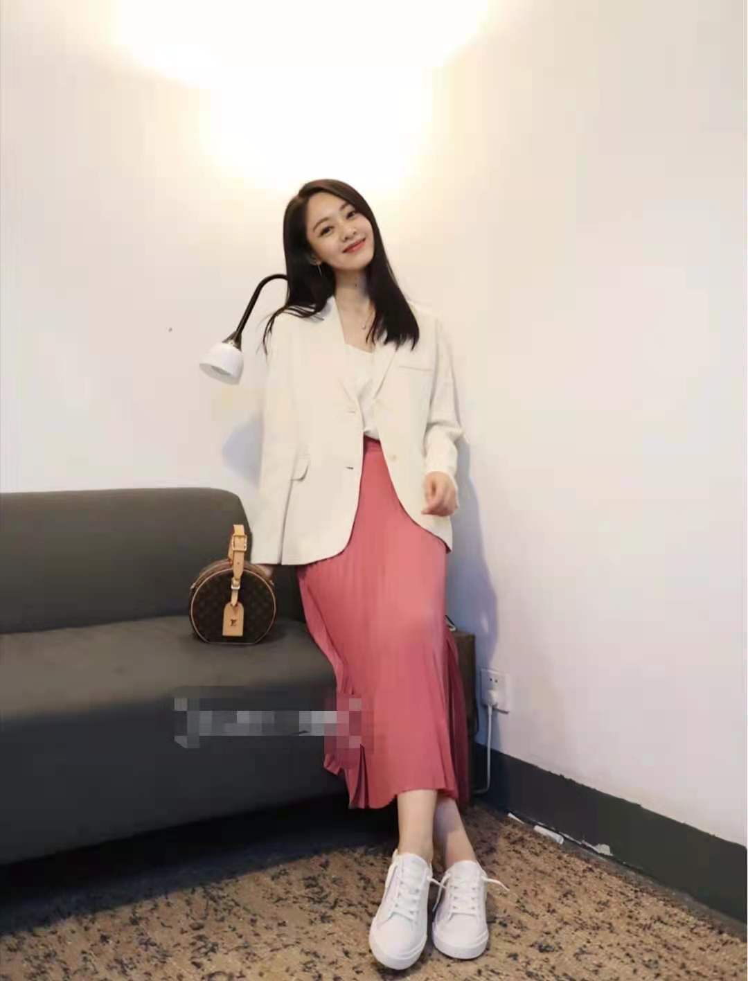 屁股大穿什么半身裙子显瘦,微胖女孩穿搭显瘦夏季裙子