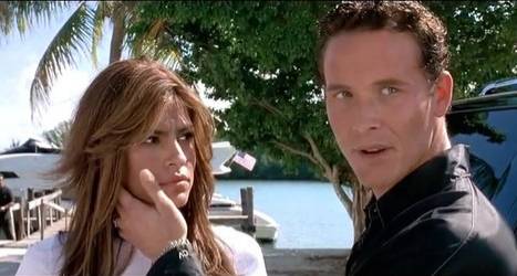 美腻与智慧并存，娱乐圈富婆们的生意经