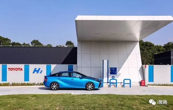 何必去远方原唱视频,何必去远方京都在左常熟在右