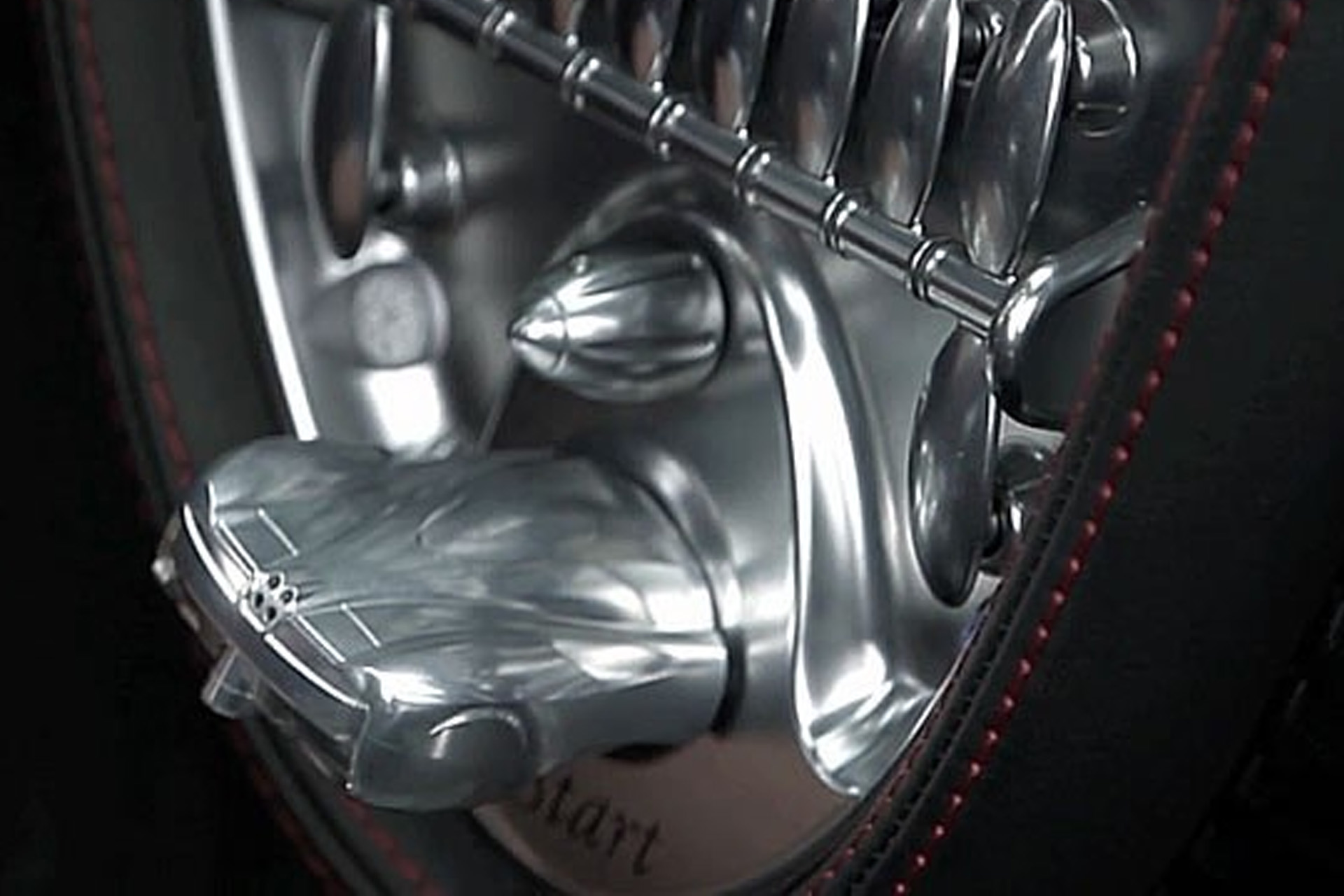 买钥匙送车,豪车钥匙为什么是最贵的零件