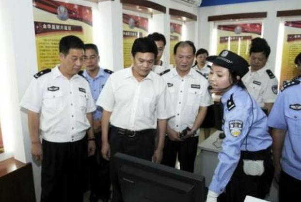 公务员晋升年龄一览表图片,国家部委公务员升职年龄