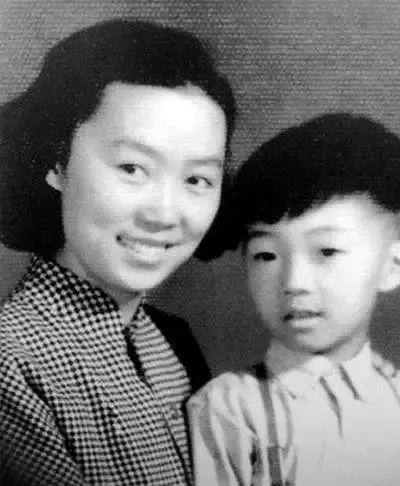 正常人的膀胱最大憋尿量,男生挑战24小时膀胱极限