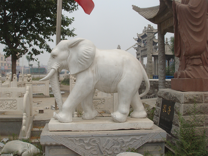 大象石雕怎样选,大象石雕的优点和缺点