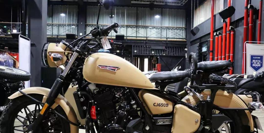 摩托车推荐150cc小摩托,长江650边三轮摩托测评