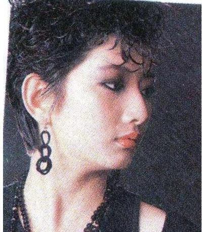 被亲父毒打性侵，多次自杀亲妈视而不见，刘玉璞的人生有多惨