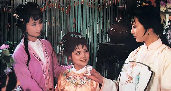 论红楼梦中林黛玉,林黛玉薛宝钗情商分析