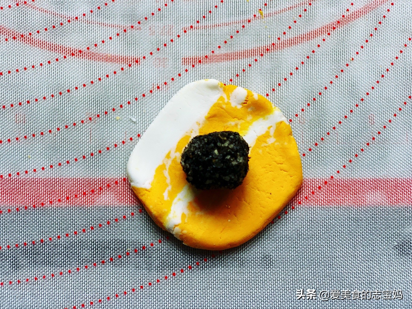 汤圆这样做外皮酥脆内里软糯拉丝,自制汤圆放冰箱开裂了怎么办