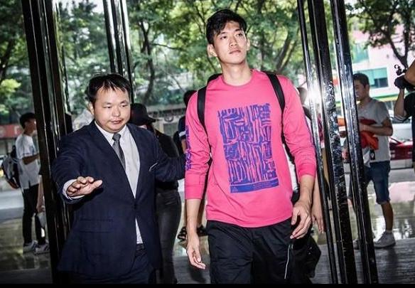 徐根宝关于中国足球的贡献,国足第一门将