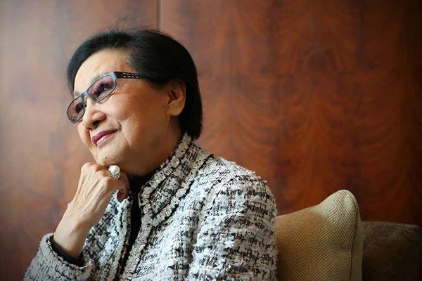 夏梦对金庸说今生今世难偿此愿,夏梦金庸小说