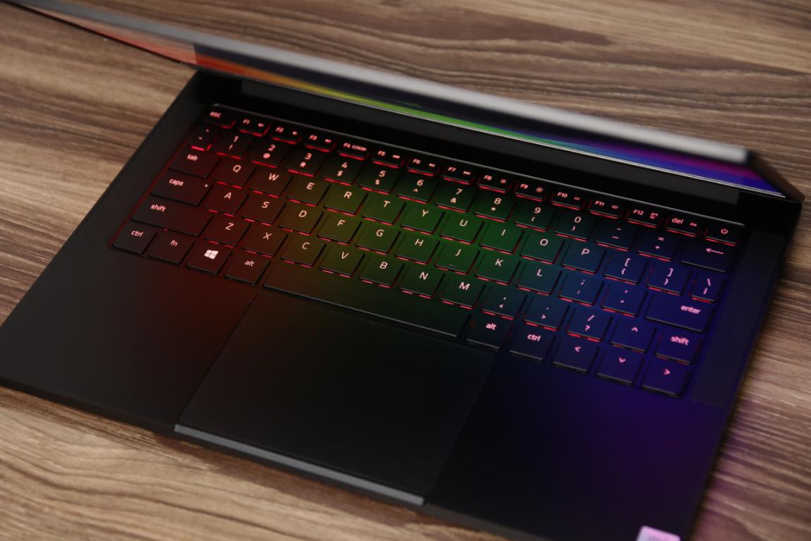 一万三买的电脑现在能卖多钱,一万三的笔记本值得买吗