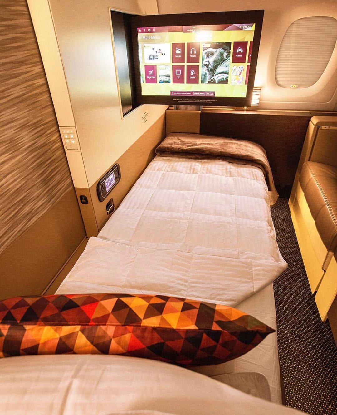 阿提哈德航空a380商务舱,阿提哈德a380头等舱体验