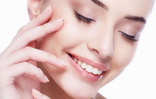 女人的脸怎么保养皮肤才好,30岁怎么保养脸部皮肤