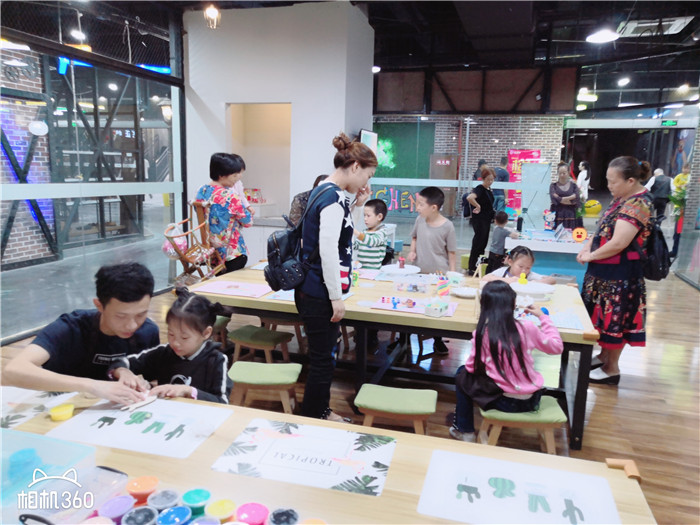 ekon创意店,ekon加盟店经营模式