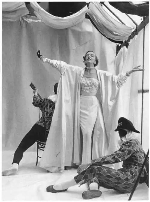 这位香奈儿的死对头，迪奥先生齐名，打造出最原汁原味的法式优雅