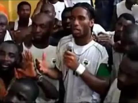 德罗巴用足球化解战火,德罗巴用足球阻止了战争后续