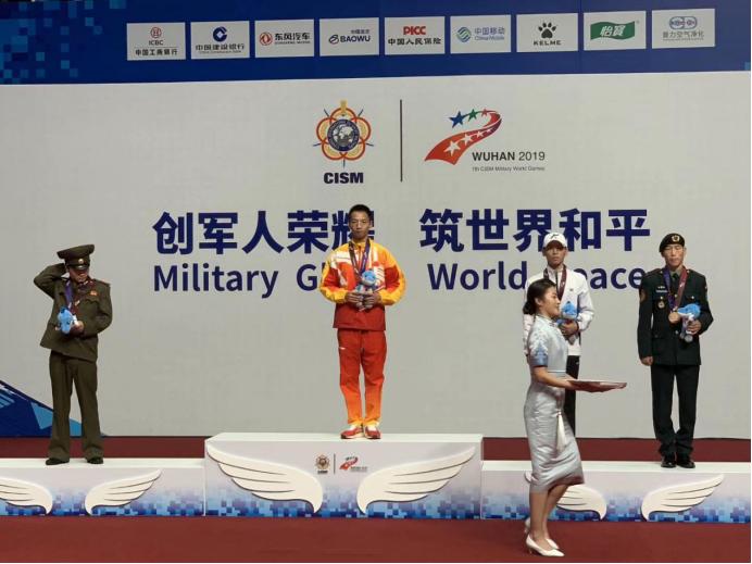 张果凯军运会夺冠视频,张果果比赛获胜