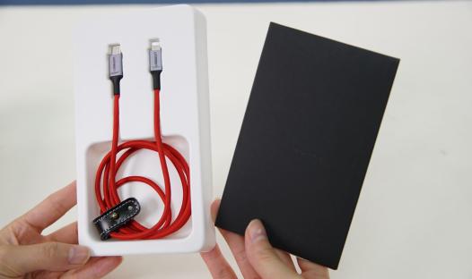 绿联快充苹果线,绿联苹果快充线拆解