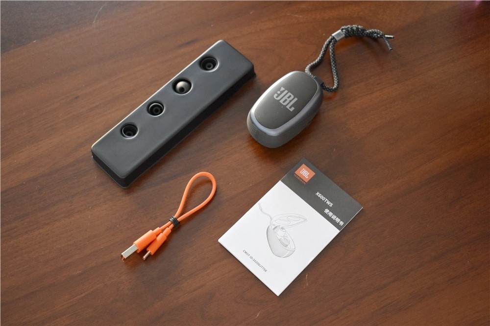 外观好看性价比高耳机,jblx600tws蓝牙耳机降噪