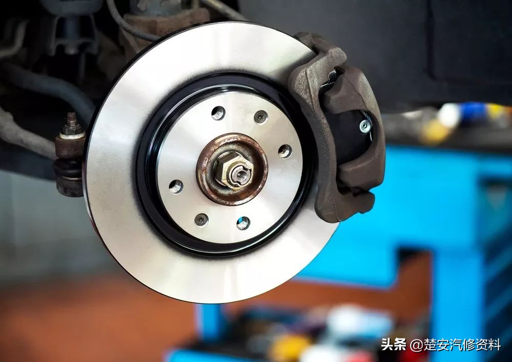 刹车有异响一般是哪里出问题,刹车出现异响什么原因