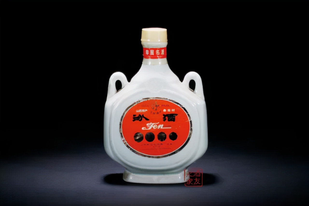 汾酒，一瓶老酒拍出天价，涨了1894倍，背后有何故事？
