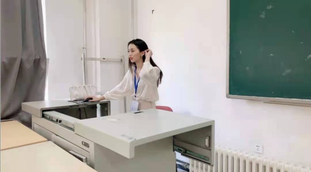 500分左右好就业专业,中低分适合女生的专业就业前景好