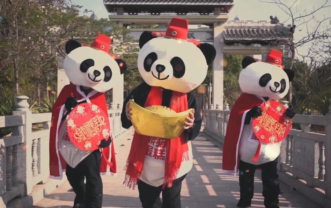 社群粉丝超300万，年复购3.7次，网红蛋糕熊猫不走的暴走之路