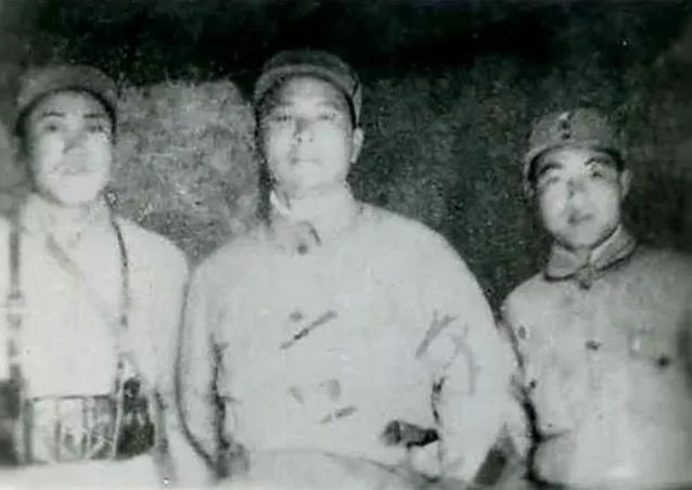 1955年授将军,1955年授上将