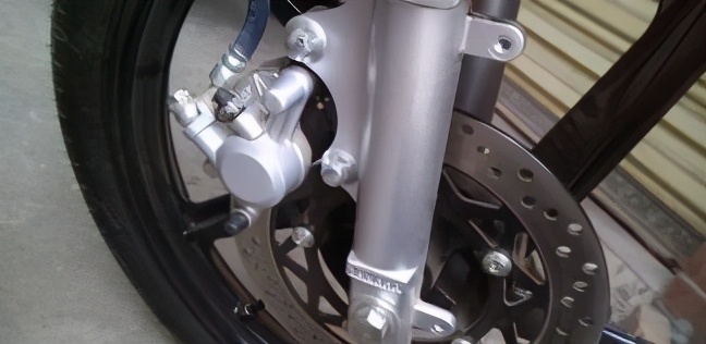 雅马哈天剑150是街车还是跑车,雅马哈万元踏板神车