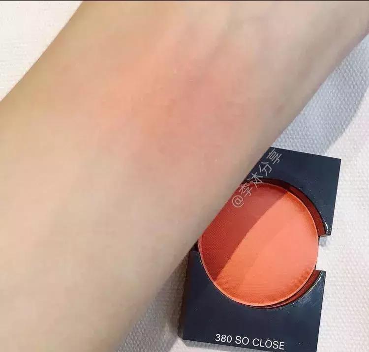 2019最in流行色你猜对了么,听说2020年的流行色是经典蓝色