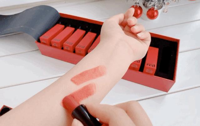 半个娱乐圈为章子怡打call,半个娱乐圈的都在给周杰伦点歌