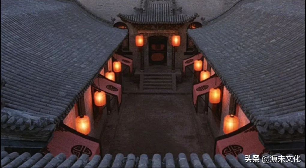 元宵节的特色活动有挂花灯吗,元宵节看灯笼的习俗是怎么来的