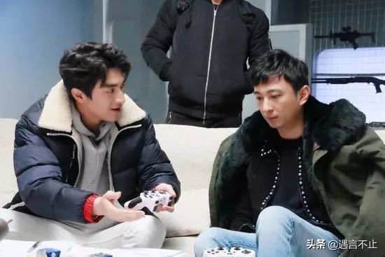 乱世张少帅，盛世王少爷，两个首富之子，同样一个德行