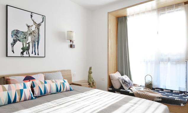 70平方小户型客厅阳台榻榻米装修,小户型卧室阳台榻榻米设计