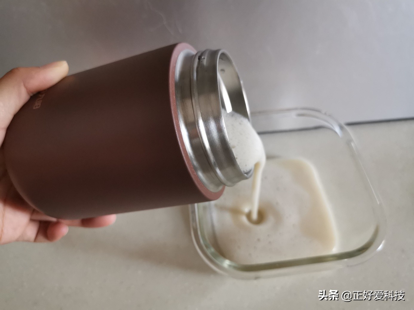 口袋养生，把你捧在手心里，东菱轻食杯VS九阳魔法豆迷你豆浆机