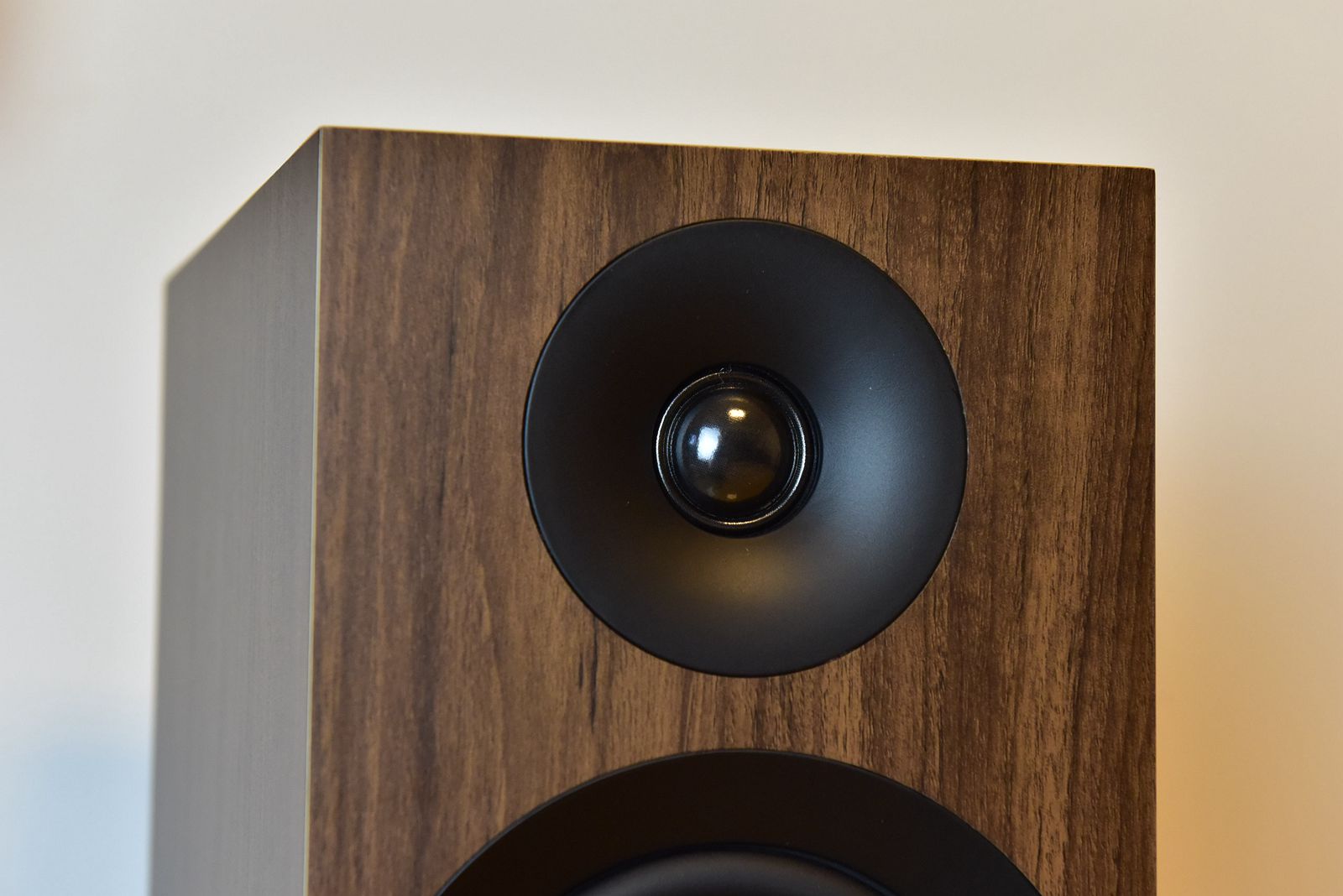 NAD前端+尊宝书架箱三件套不如一台低端真力贵,预算不足看过来