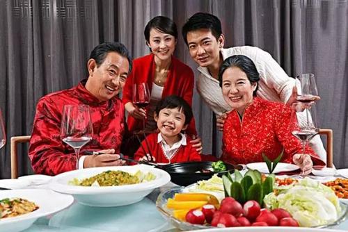 乳腺癌患者饮食的大原则和小疑问,乳腺癌各阶段饮食禁忌全解析