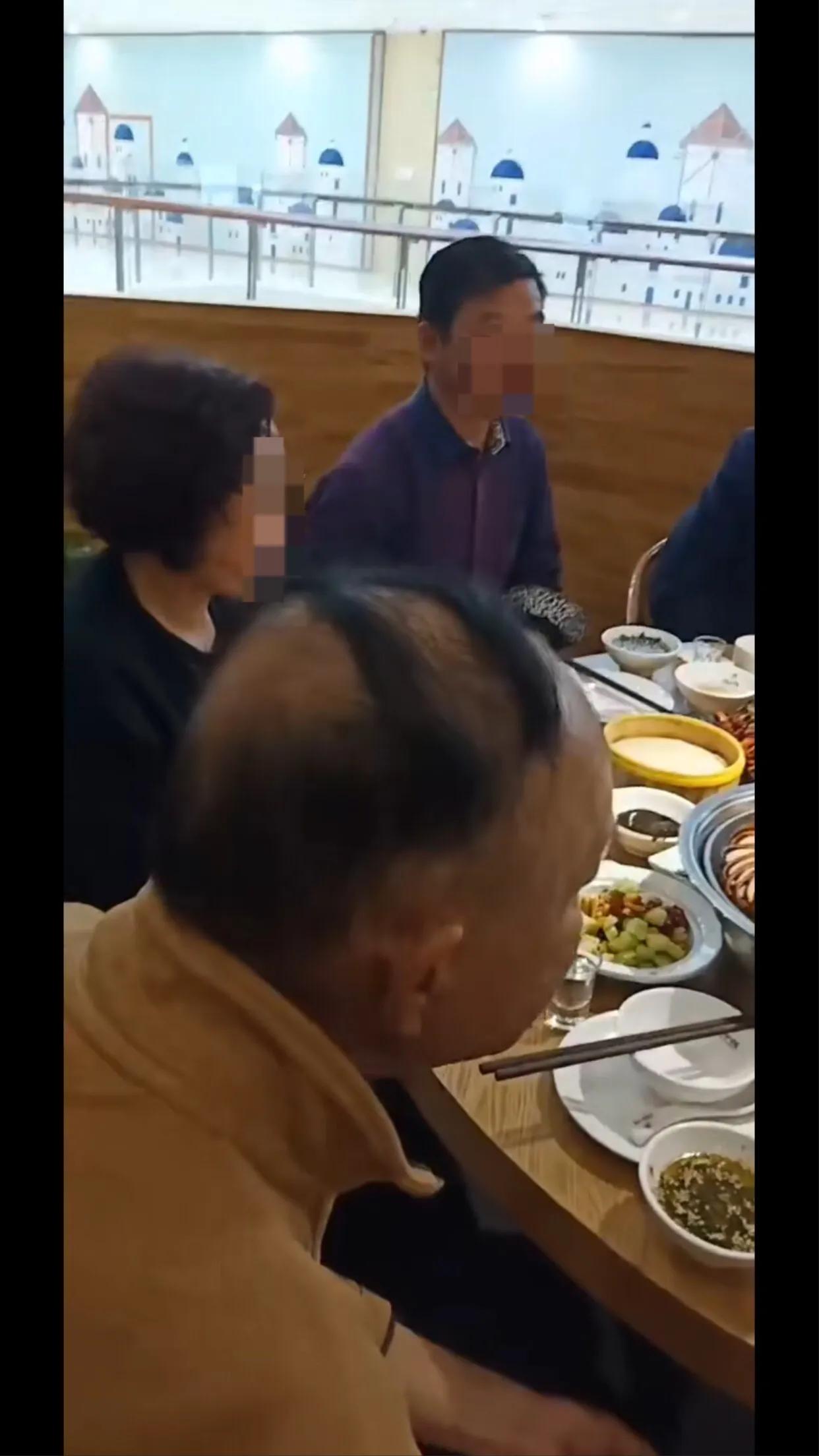 有一种尴尬只有自己才懂,有一种尴尬除了尴尬还是尴尬