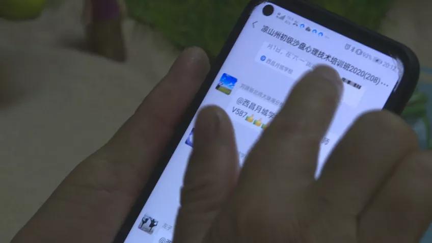 榜样在身边宣传模板,榜样在身边文章