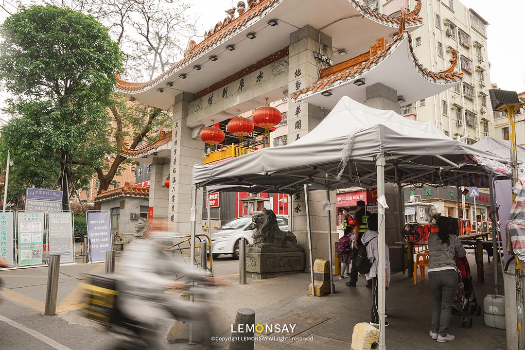 藏在水库的“阿姨街”，人均20块胖成猪