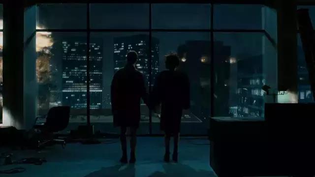 又嗨又深刻,这部豆瓣9.0的神作搁现在就是一部*片禁**