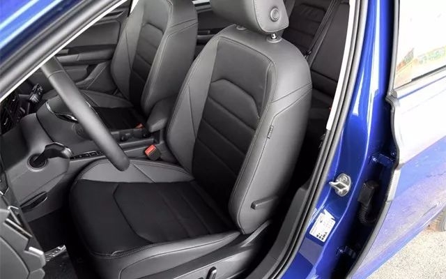 真皮座椅是全部真皮吗,荣放的真皮座椅是真皮吗