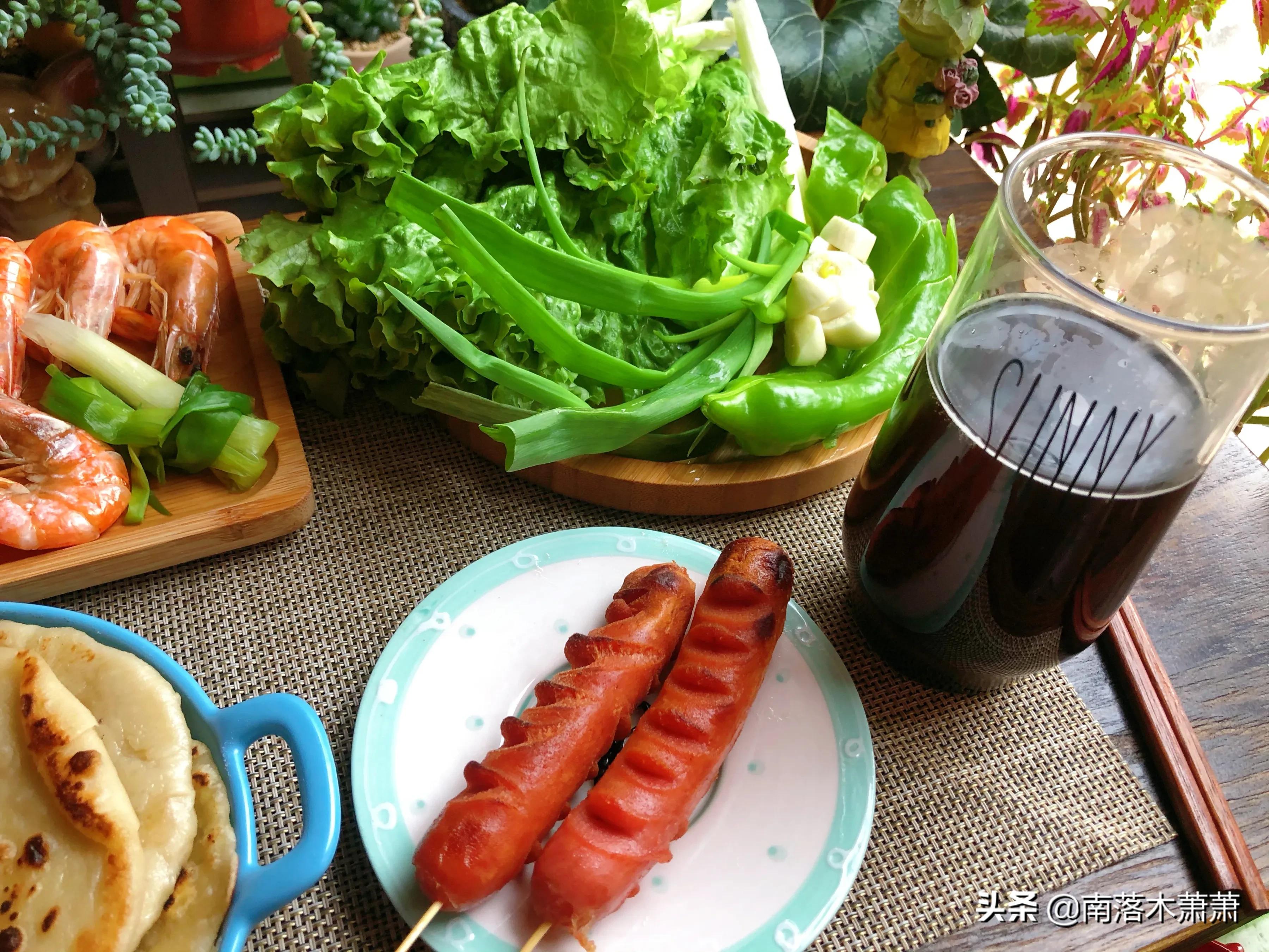 水煮大虾是冷水下锅还是开水下锅,水煮大虾是热水下锅还是凉水下锅