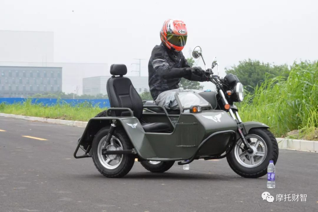 银钢巡逻者300边三轮价格,银钢巡逻者200边三轮